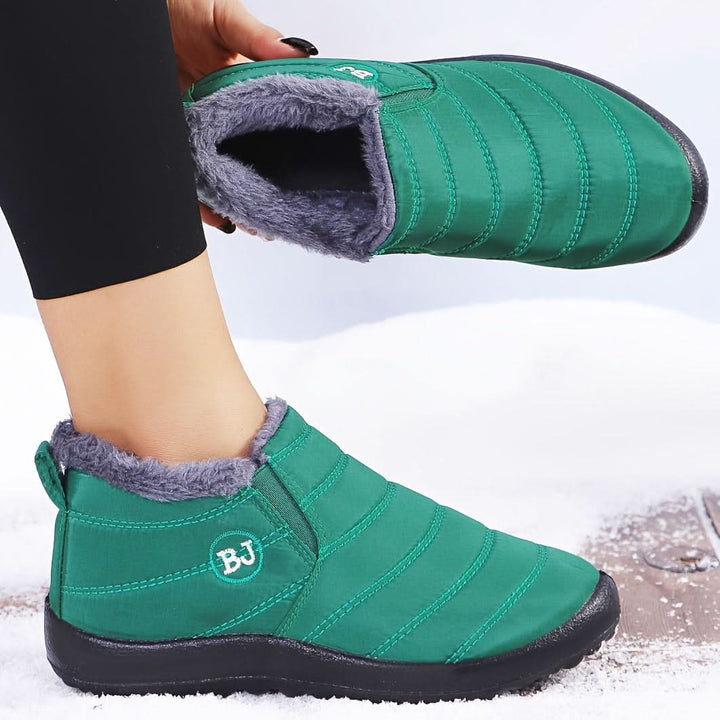 Corvella | Cozy Winter Slip-On Boots