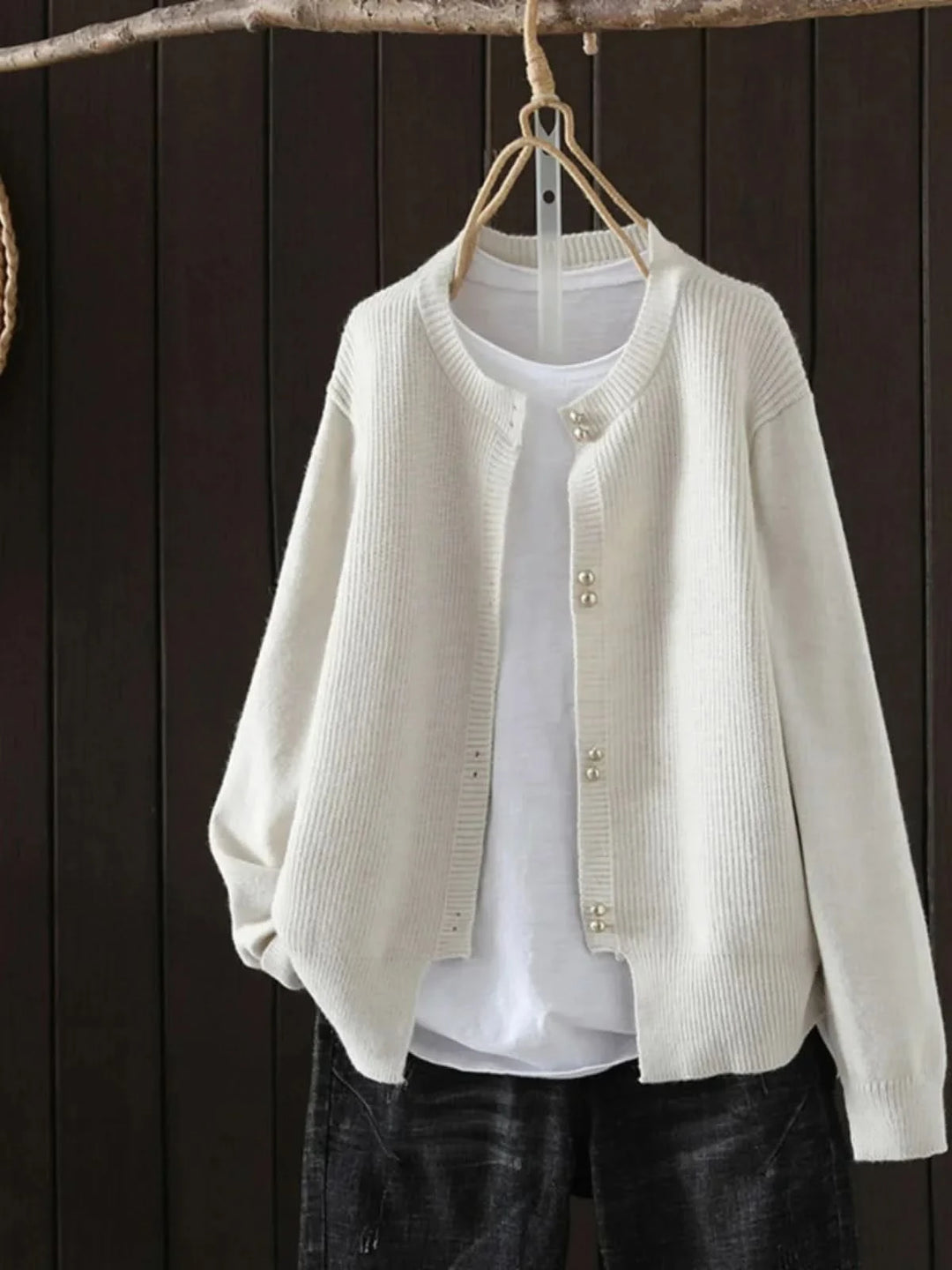 Coralie | Pearl-Button Cardigan